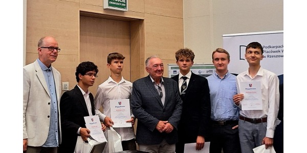 Uroczyste rozdanie nagród dla laureatów i wyróżnionych w XXIII PKM im. Franciszka Leji na Uniwersytecie Rzeszowskim.